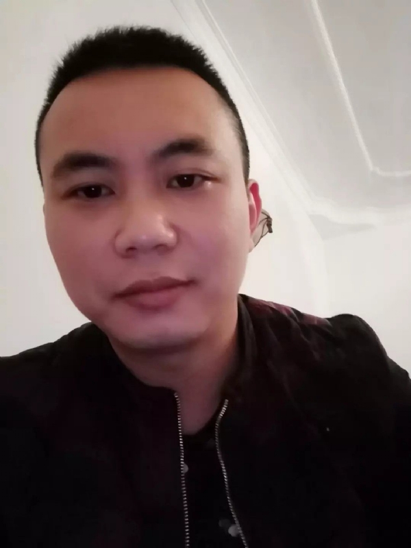 喜闻香气的第一张照片--温州相亲服务中心