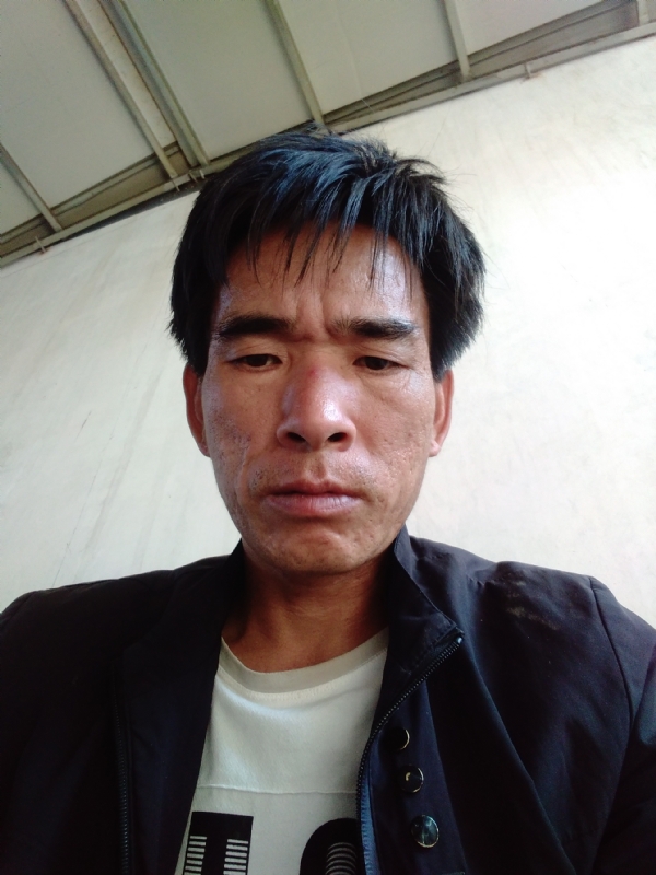 项斌的第一张照片--温州相亲服务中心