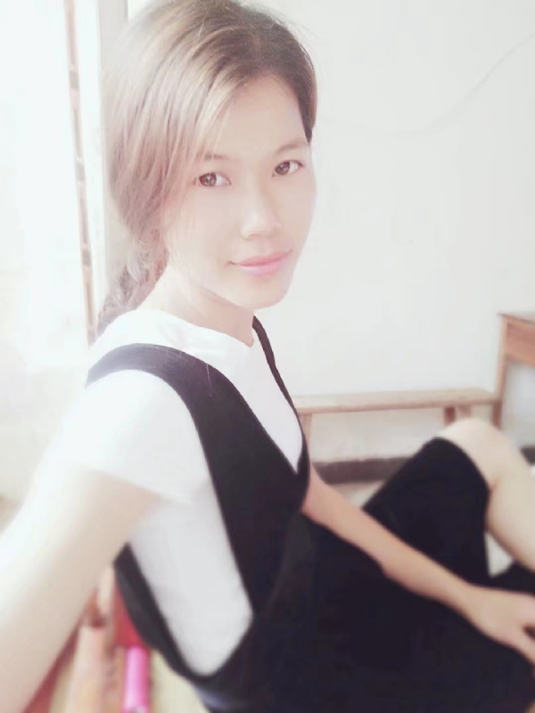 婷婷的第一张照片--温州相亲服务中心