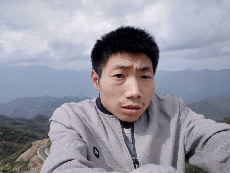 向后半生奋斗的第一张照片--温州相亲服务中心