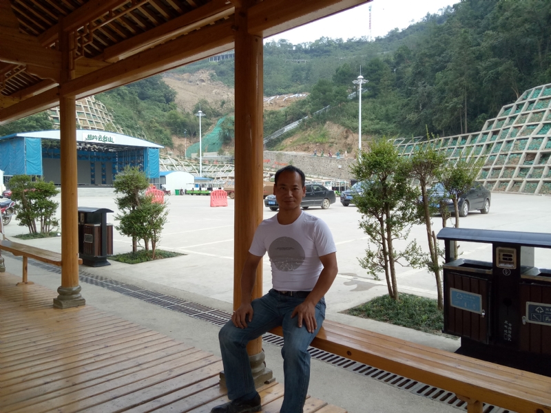 安哥的第一张照片--温州相亲服务中心