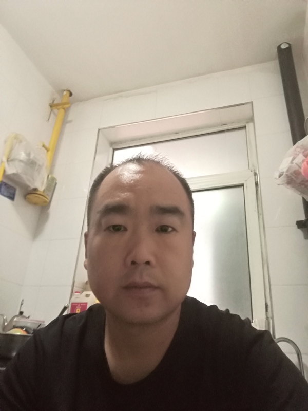 我的心很迷茫的第一张照片--温州相亲服务中心