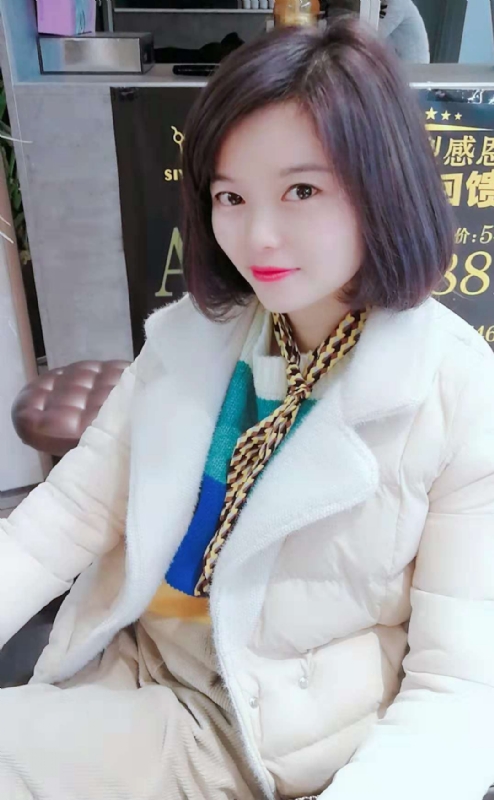 认真的雪的第一张照片--温州相亲服务中心