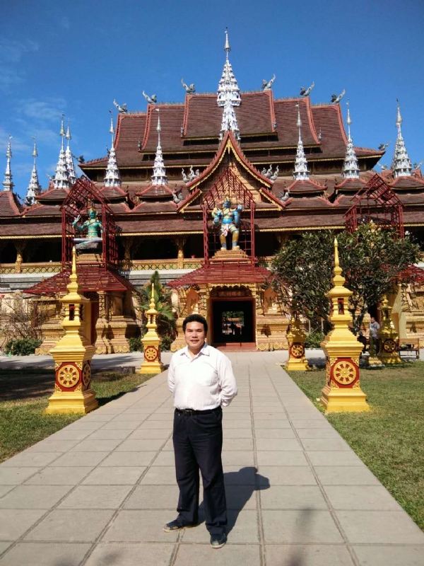 蓝熊的第一张照片--温州相亲服务中心