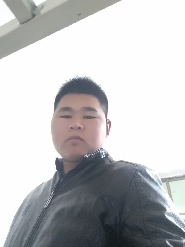 小哥的第一张照片--温州相亲服务中心