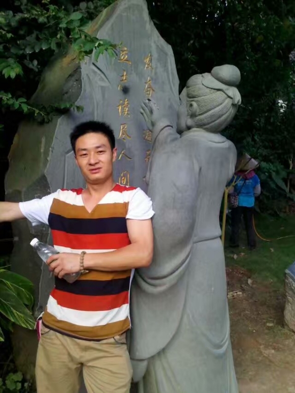 相依相伴的第一张照片--温州相亲服务中心