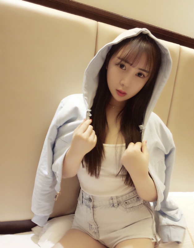 琪琪的第一张照片--温州相亲服务中心