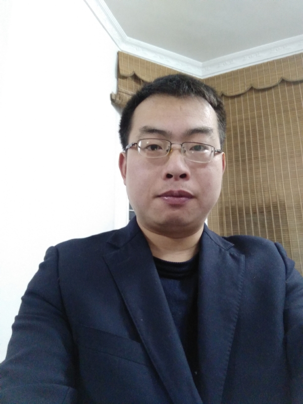 简单爱的第一张照片--温州相亲服务中心