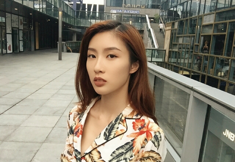 蘇悅的第四张照片--温州相亲服务中心