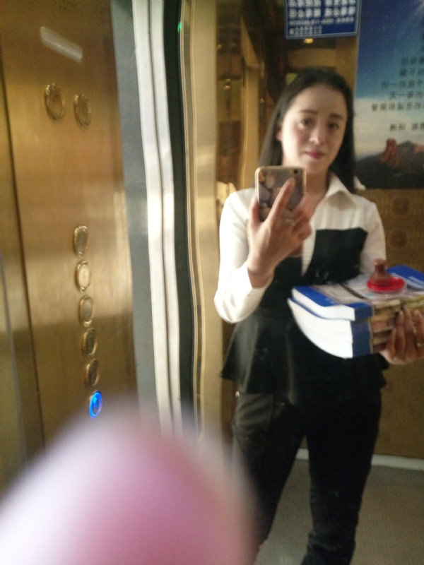 铿锵玫瑰的第一张照片--温州相亲服务中心