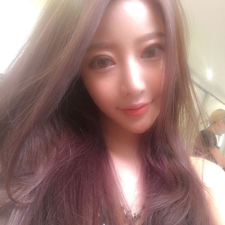 婷兒的第一张照片--温州相亲服务中心