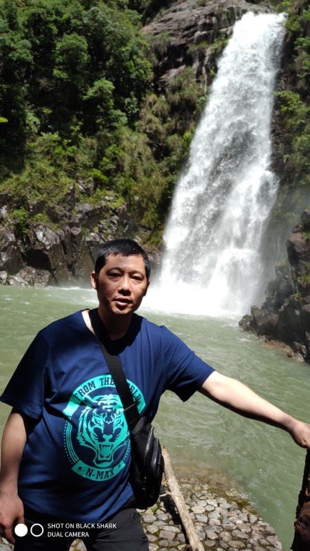 石头的第一张照片--温州相亲服务中心