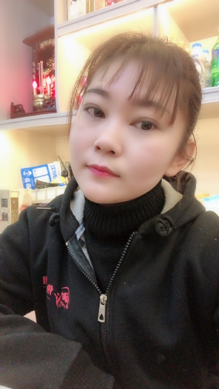 泡沫的第一张照片--温州相亲服务中心