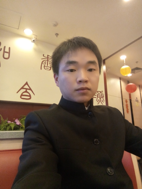 夜凉露沾衣的第一张照片--温州相亲服务中心