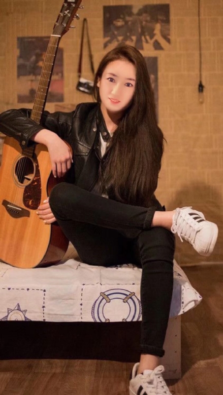 水中月的第一张照片--温州相亲服务中心