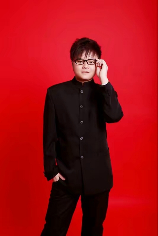 站在远处看童年的第一张照片--温州相亲服务中心