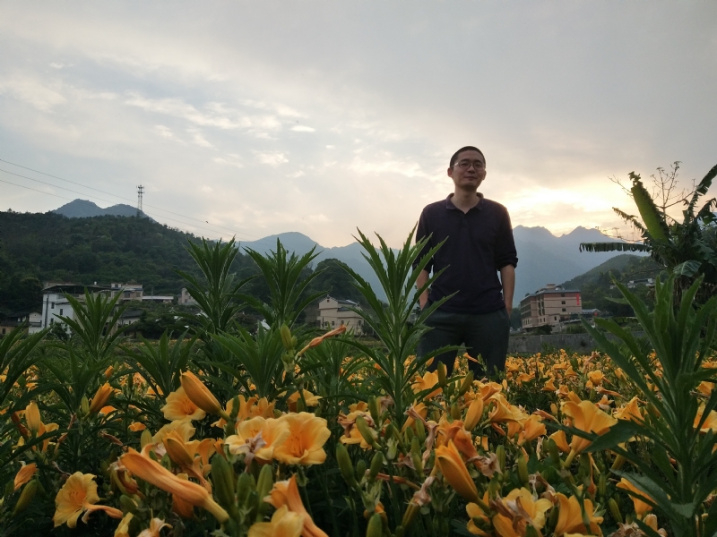 黄晓东的第一张照片--温州相亲服务中心