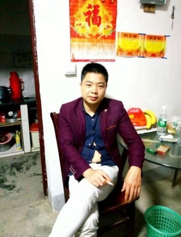 蓝色的微笑的第一张照片--温州相亲服务中心