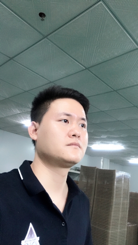 伟的第一张照片--温州相亲服务中心