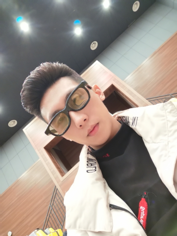 少年已不在年少的第一张照片--温州相亲服务中心