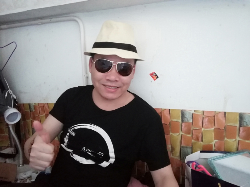 艰难爱情的第一张照片--温州相亲服务中心