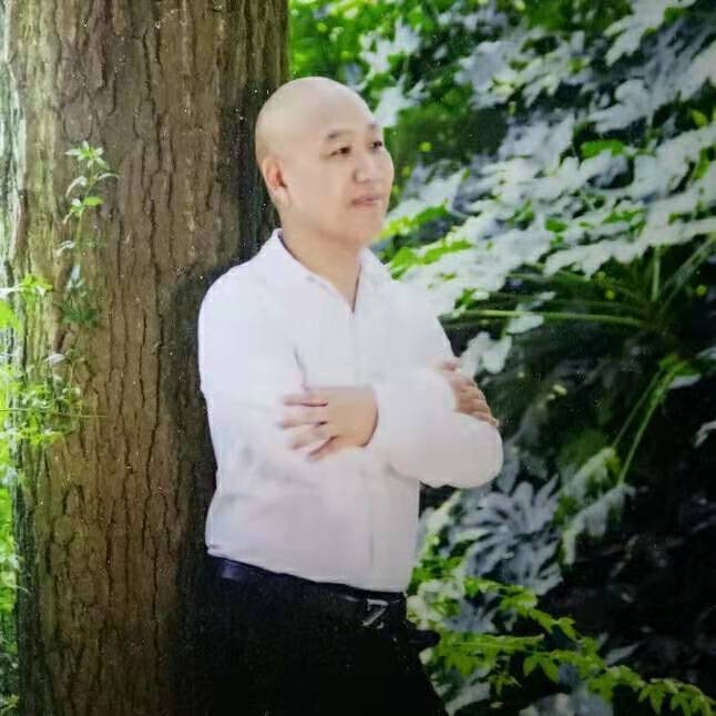 郑鑫牵手的第一张照片--温州相亲服务中心