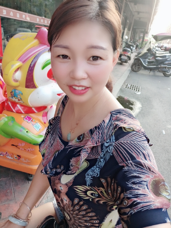 云儿的第一张照片--温州相亲服务中心