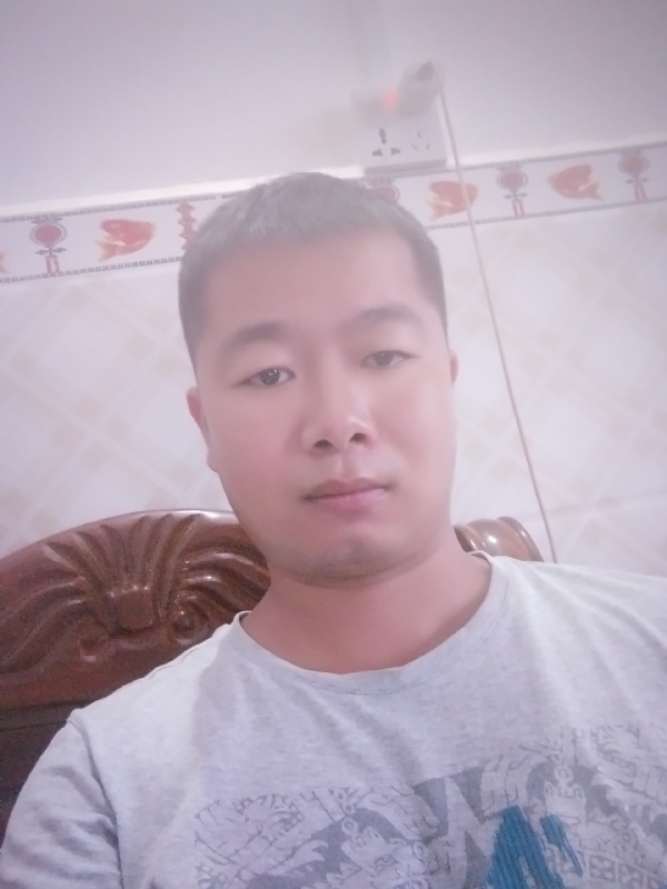 心雨的第一张照片--温州相亲服务中心