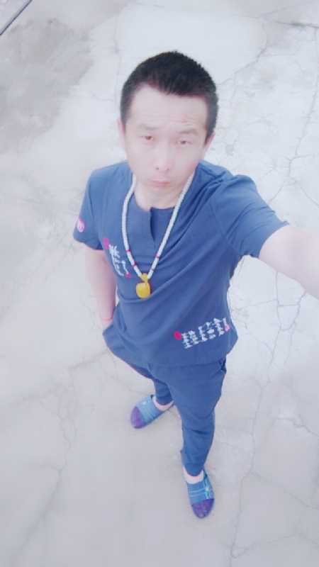 一叶之秋的第一张照片--温州相亲服务中心