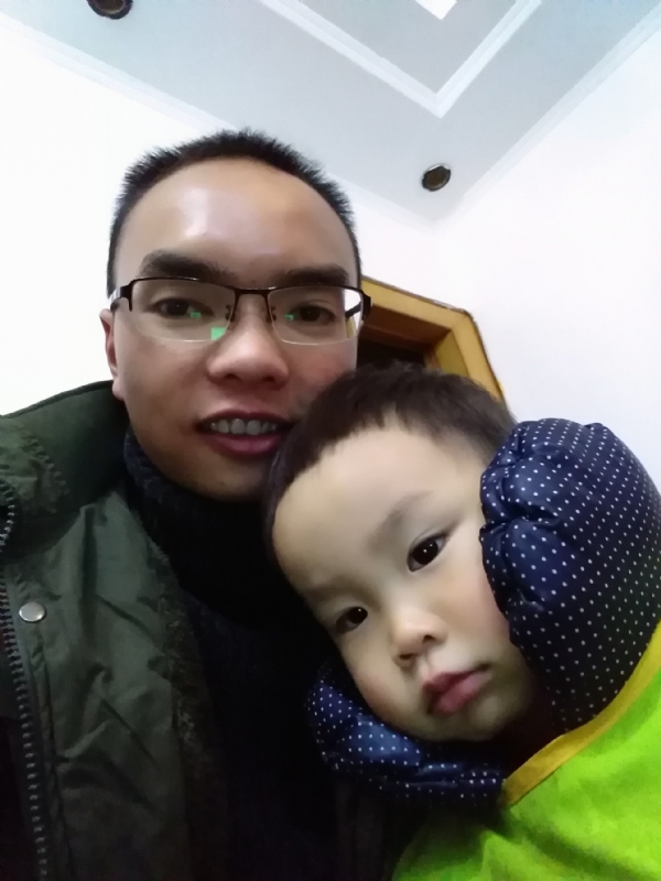 123木头人的第一张照片--温州相亲服务中心