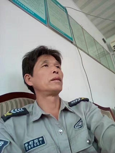 卧窗听雨的第一张照片--温州相亲服务中心