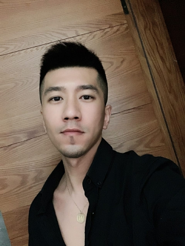 佳佳的第一张照片--温州相亲服务中心