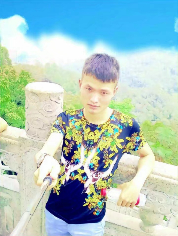 孤独王者元首的第一张照片--温州相亲服务中心