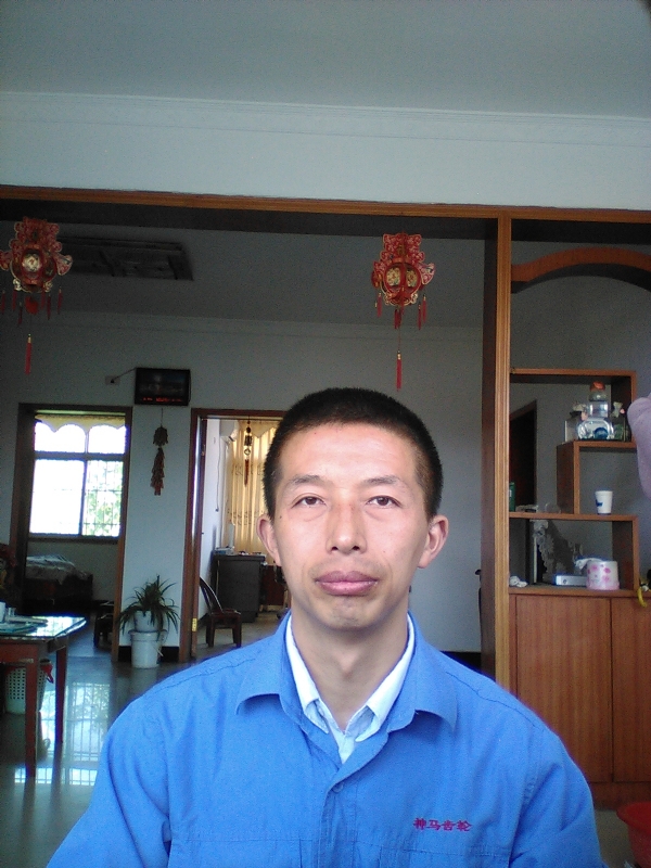 红玫瑰的第一张照片--温州相亲服务中心