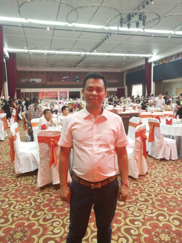 五月酷猪的第一张照片--温州相亲服务中心