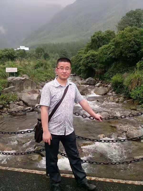 淡定牛魔王的第三张照片--温州相亲服务中心