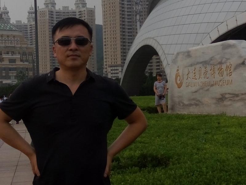 豁达的第一张照片--温州相亲服务中心