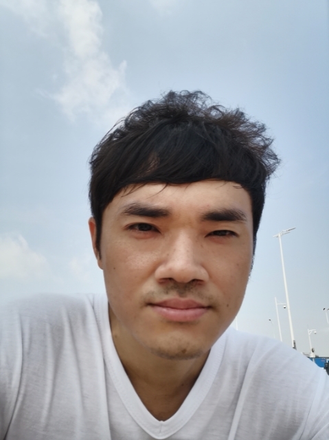 老实人的第一张照片--温州相亲服务中心