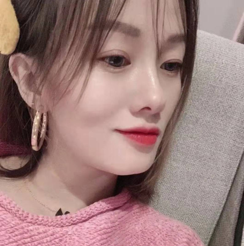 微醺的笑容的第一张照片--温州相亲服务中心