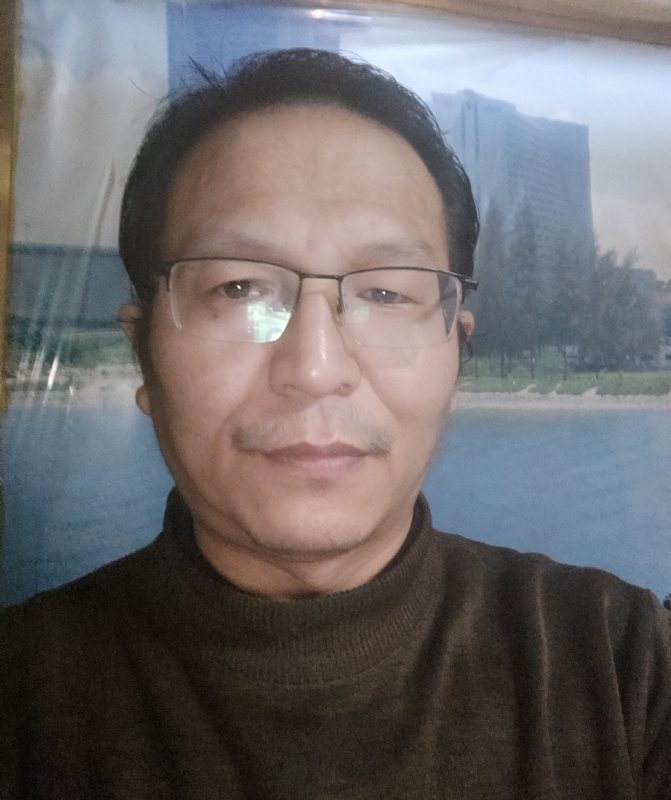 小草的第一张照片--温州相亲服务中心