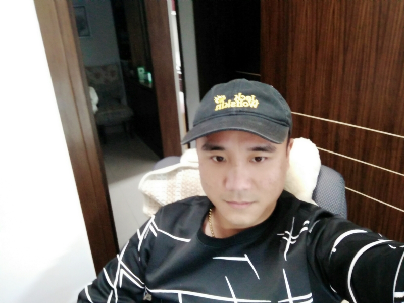 坚持我爱的第一张照片--温州相亲服务中心