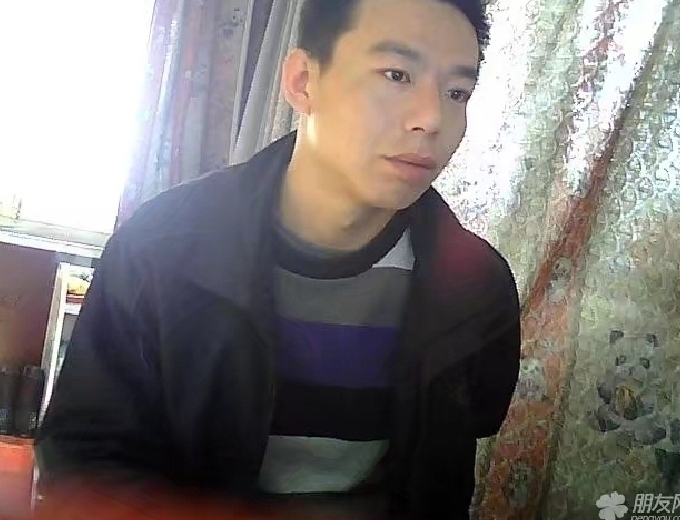 向钱奔跑的第一张照片--温州相亲服务中心