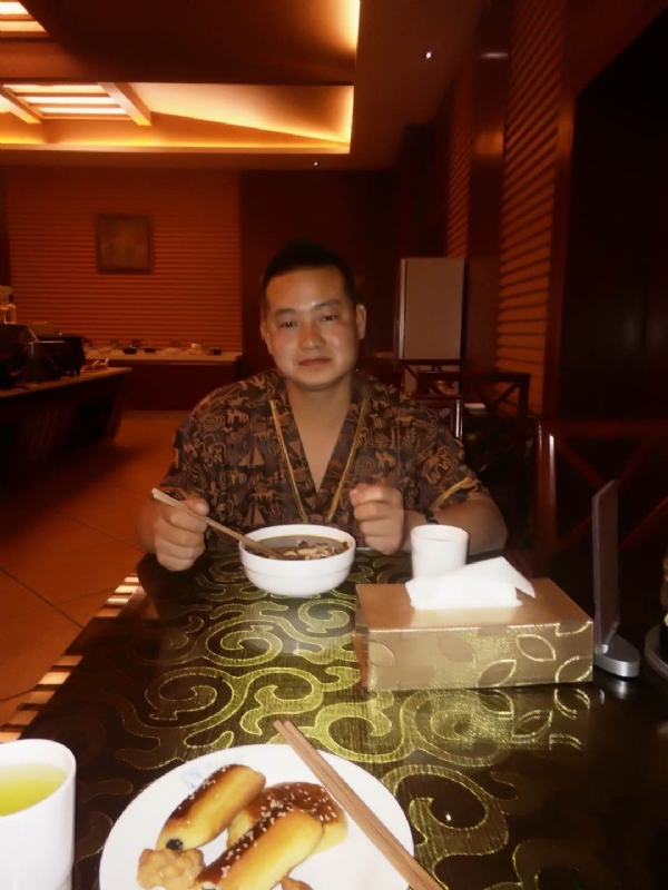 会飞的鱼的第一张照片--温州相亲服务中心