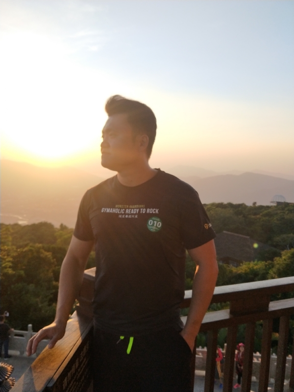 自律的第一张照片--温州相亲服务中心