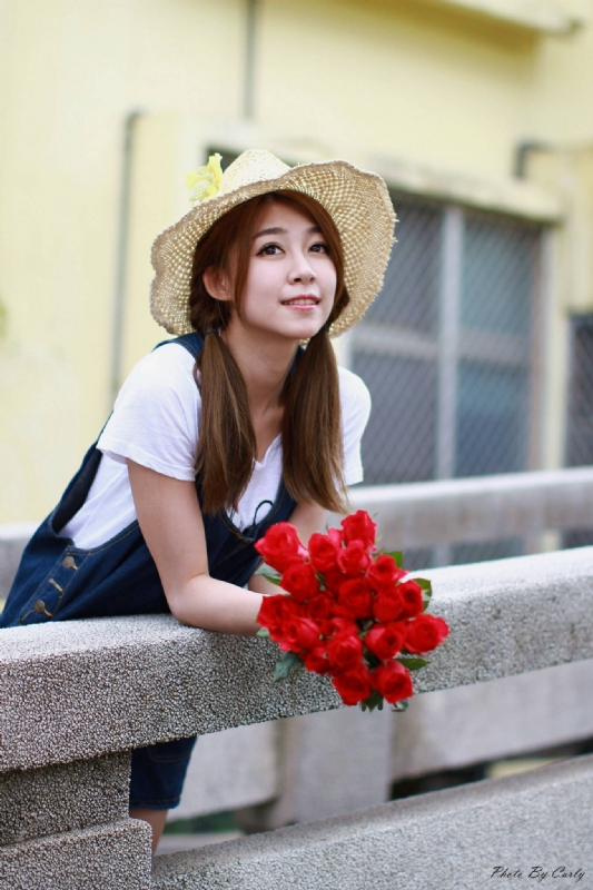 阳光朵朵的第一张照片--温州相亲服务中心