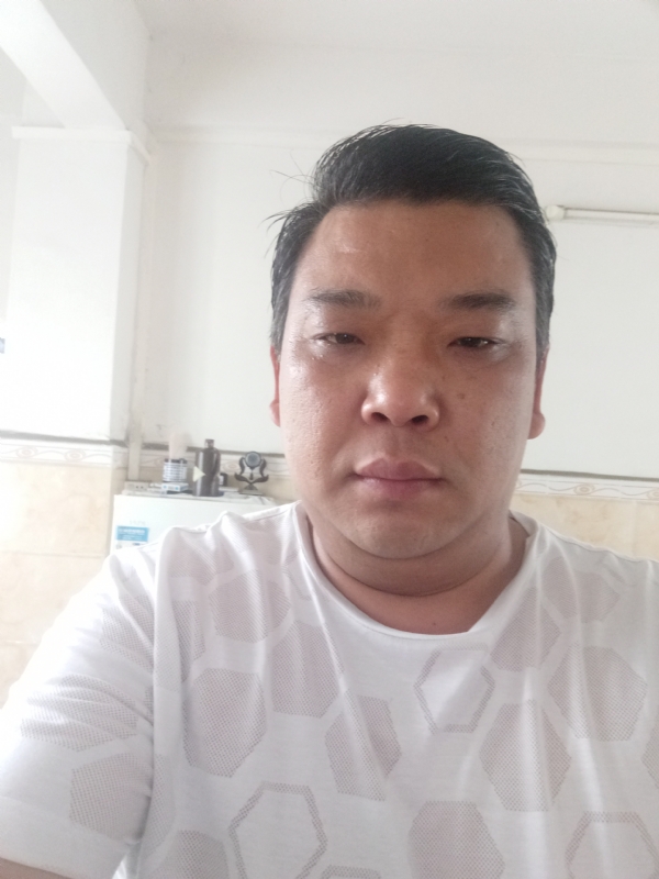 帅帅的第一张照片--温州相亲服务中心