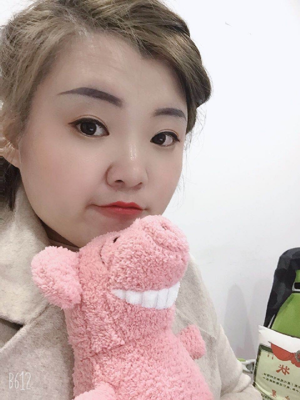 李娜的第一张照片--温州相亲服务中心