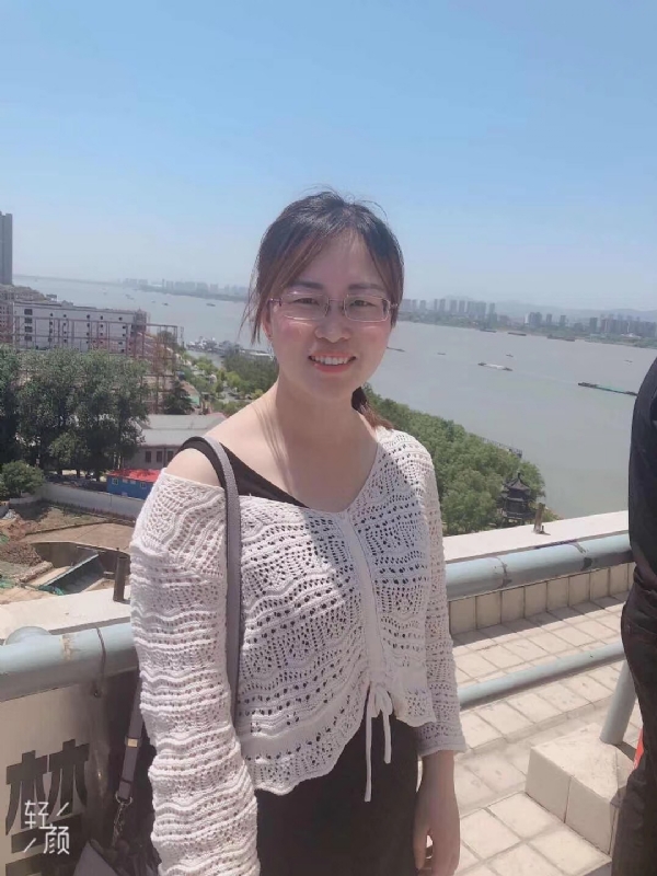 随缘的第一张照片--温州相亲服务中心