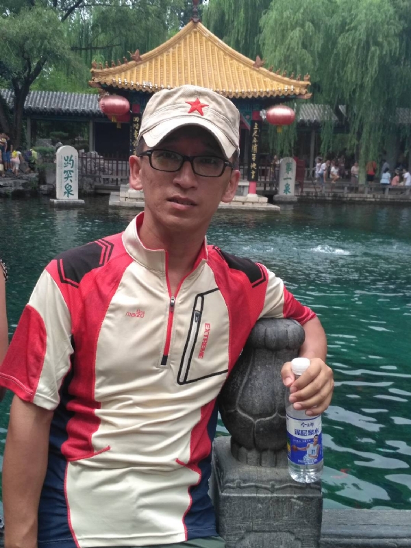 晓峰的第一张照片--温州相亲服务中心