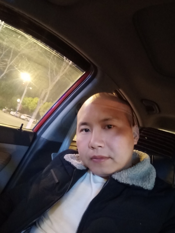 平平淡淡的第二张照片--温州相亲服务中心